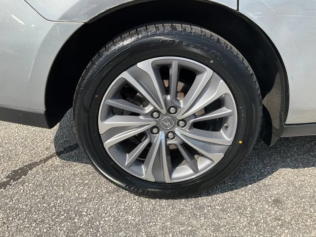 2017 Acura MDX w/Technology Package