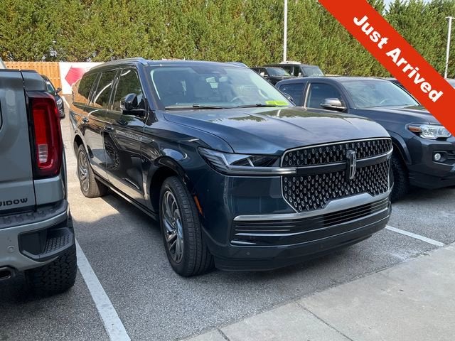 2025 Lincoln Navigator Reserve