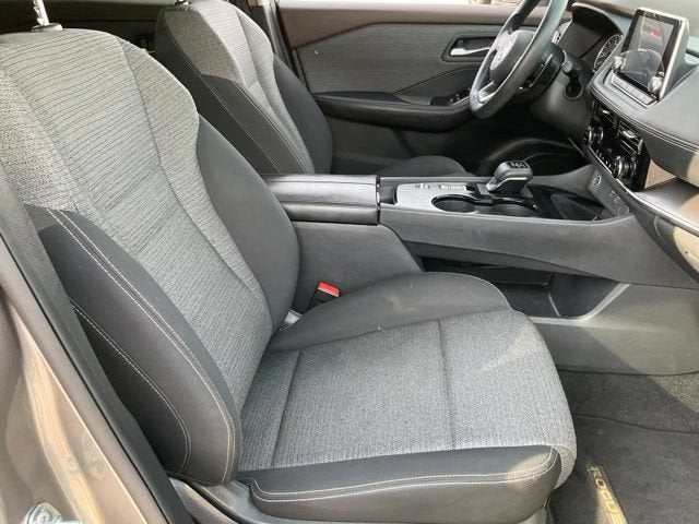 2021 Nissan Rogue SV FWD