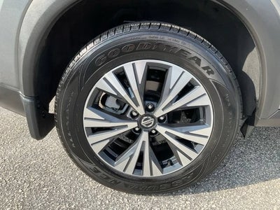 2021 Nissan Rogue SV FWD
