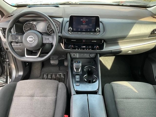 2021 Nissan Rogue SV FWD
