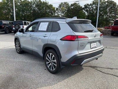 2024 Toyota Corolla Cross XLE