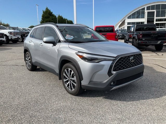 2024 Toyota Corolla Cross XLE