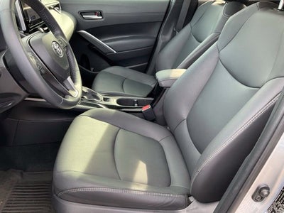 2024 Toyota Corolla Cross XLE