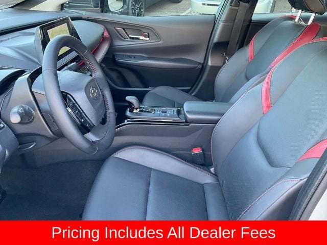 2025 Toyota Prius Plug-In Hybrid SE