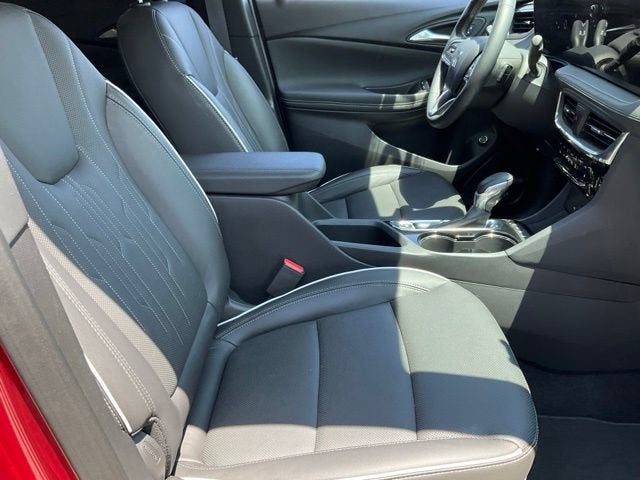 2025 Buick Encore GX Avenir