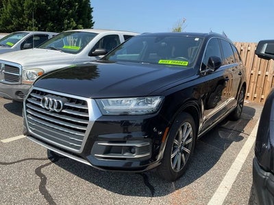 2019 Audi Q7 45 Premium